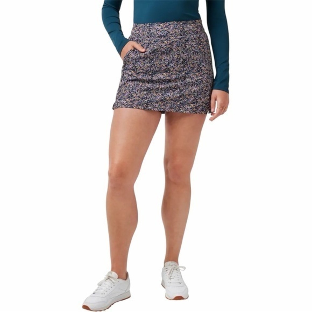 New with Tags Travis Mathew Skirt